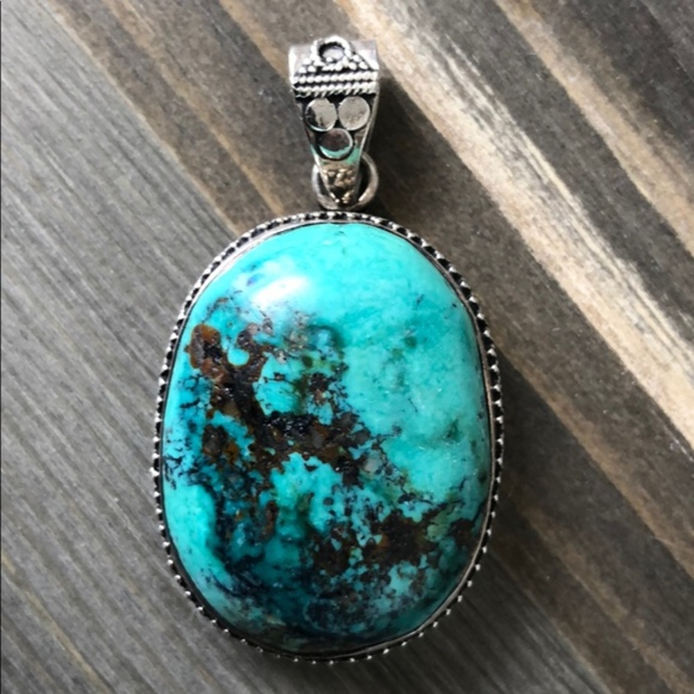 Turquoise & sterling Silver Pendant